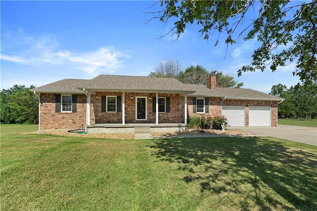 12621 E Oliver Pass, Nevada, MO 64772 - photo 1