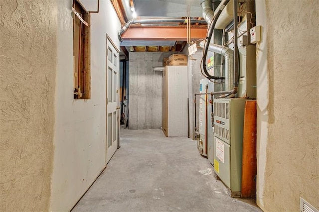 120 NW Whitlock Dr, Lees Summit, MO 64081 - unfinished below grade area featuring a textured wall