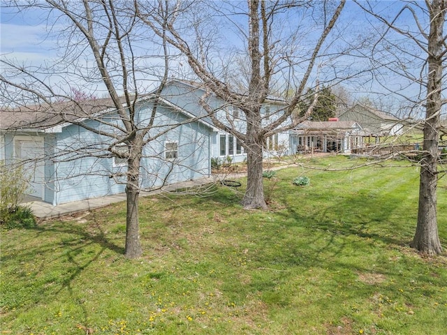 24101 S State Route K, Pleasant Hill, MO 64080 - view of grassy yard