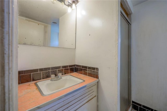 8345 Campbell St, Kansas City, MO 64131 - photo 12