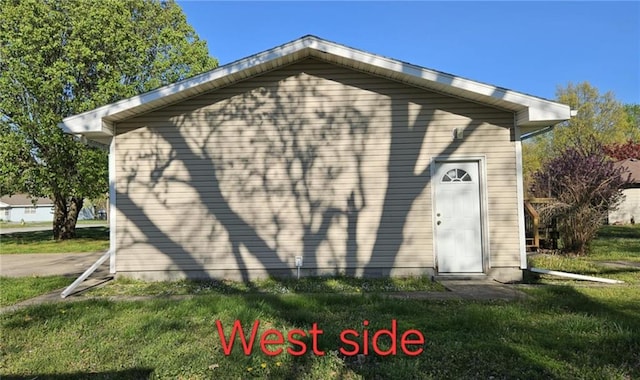 415 N Western St, Girard, KS 66762 - view of outdoor structure