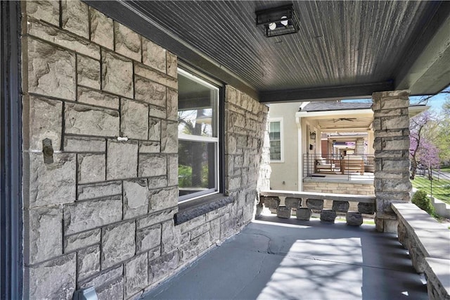3009 Campbell St, Kansas City, MO 64109 - view of patio