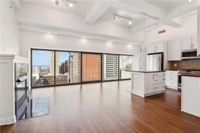 1101 Walnut St Unit 1202, Kansas City, MO 64106 - photo 4