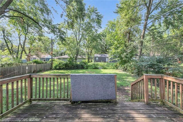 11401 Greenwood Rd, Kansas City, MO 64134 - photo 36