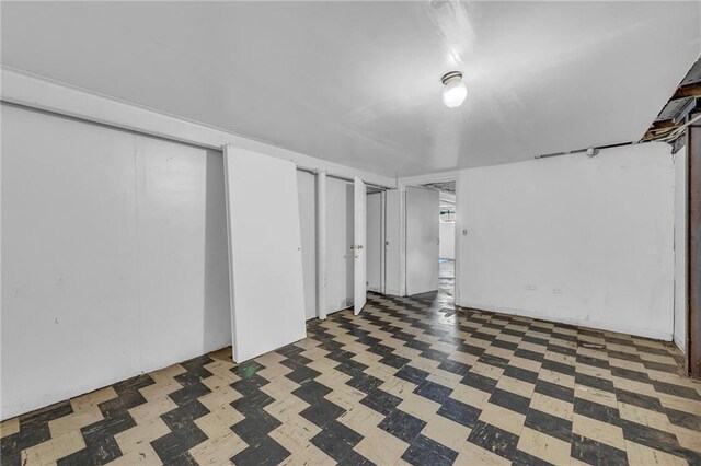 11401 Greenwood Rd, Kansas City, MO 64134 - photo 24