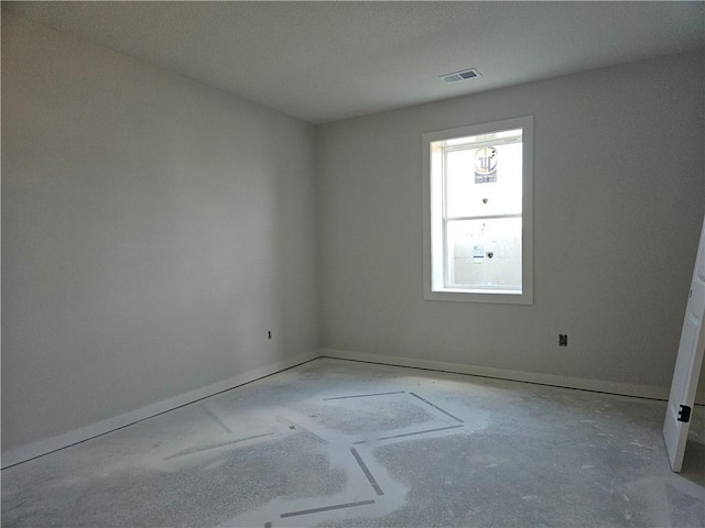 4967 146th St, Basehor, KS 66007 - unfurnished room with baseboards