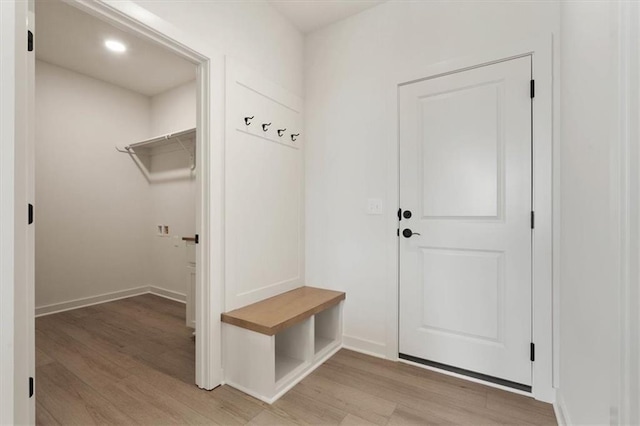 4967 146th St, Basehor, KS 66007 - mudroom with light wood-type flooring and baseboards