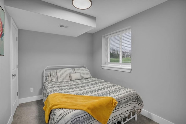12631 Fountain Lake Cir, Grandview, MO 64030 - carpeted bedroom featuring baseboards