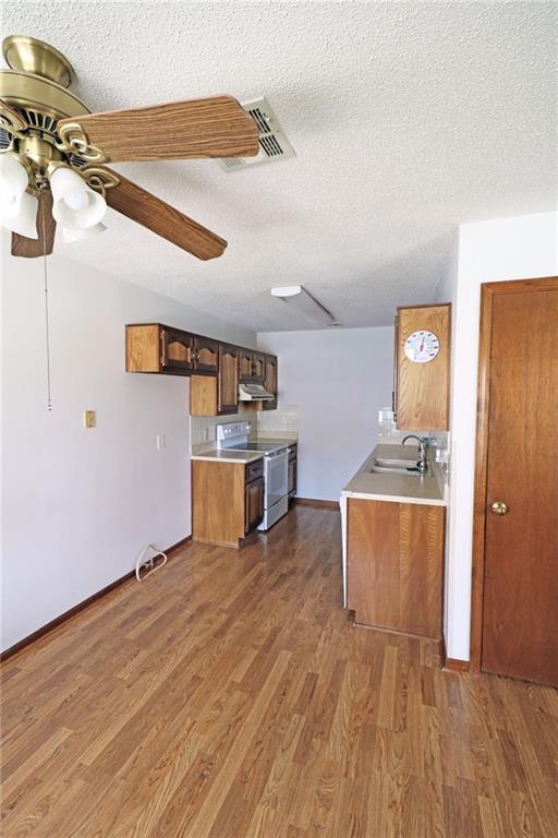 18869 Sunrise Dr, Belton, MO 64012 - photo 5