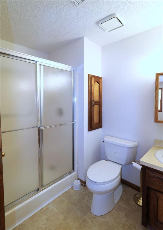 18869 Sunrise Dr, Belton, MO 64012 - photo 20