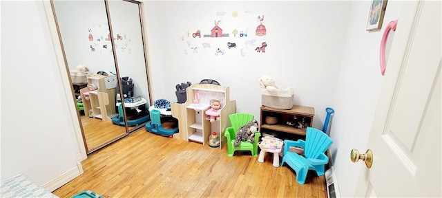 1463 Missouri Rd, Iola, KS 66749 - rec room featuring wood finished floors