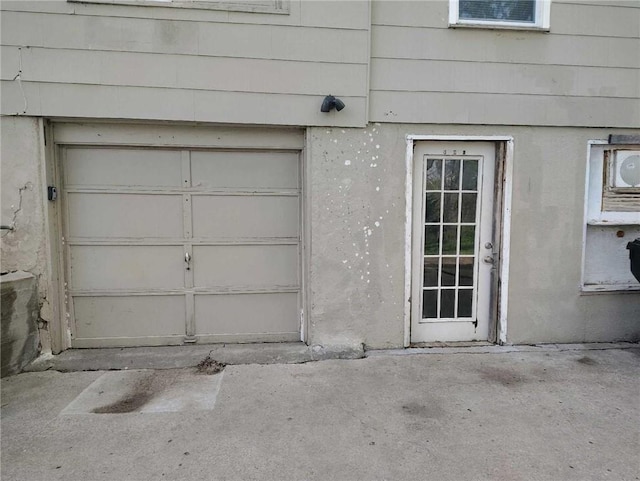 10816 E 27th St, Independence, MO 64052 - view of garage