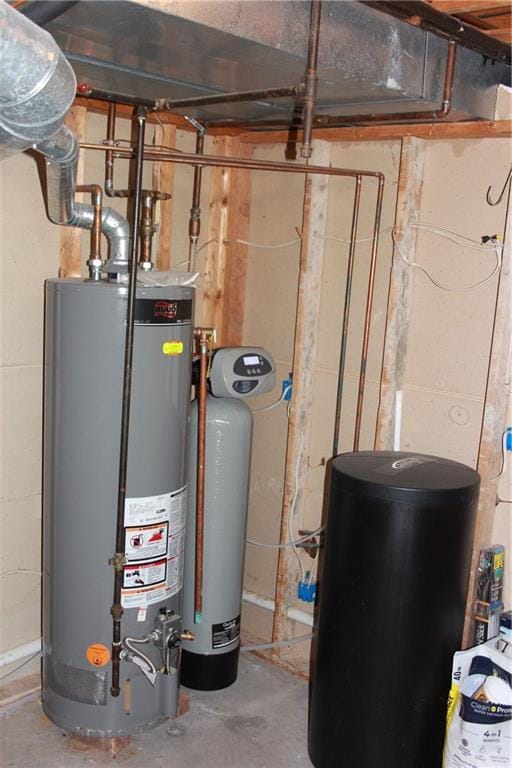 1410 Grandview Dr, Warrensburg, MO 64093 - utilities featuring water heater