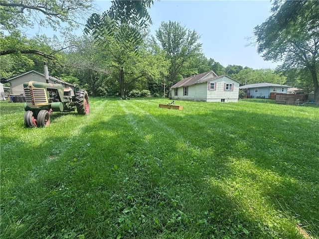 218 S Kent St, Excelsior Springs, MO 64024 - view of yard featuring view of scattered trees