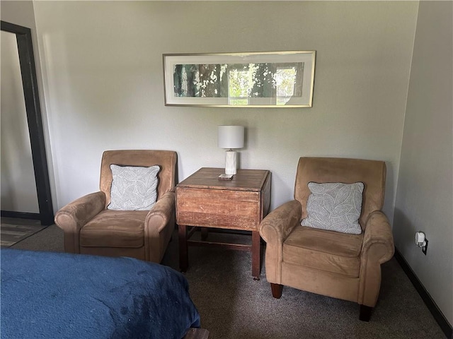 bedroom with carpet and baseboards