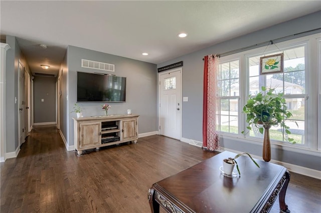 50 N 80th Pl, Kansas City, KS 66111 - living area with baseboards, dark wood-style flooring, and recessed lighting