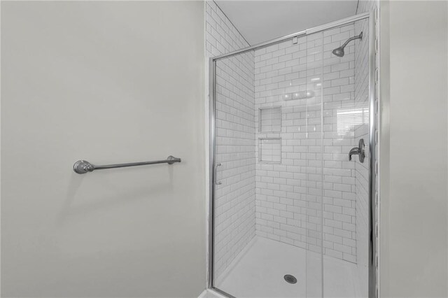 2942 Wayne Ave, Kansas City, MO 64109 - photo 34