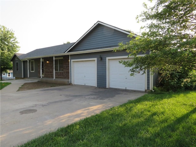 290 Rawlings Dr, Tonganoxie, KS 66086 - photo 2