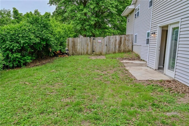 101 W Minor Dr, Kansas City, MO 64114 - view of yard