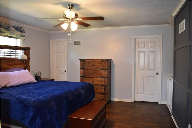 101 W Minor Dr, Kansas City, MO 64114 - bedroom featuring dark wood-type flooring, baseboards, a ceiling fan, and crown molding