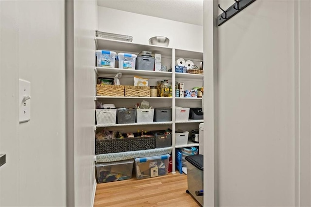 12544 Grand Ct, Kansas City, MO 64145 - view of pantry