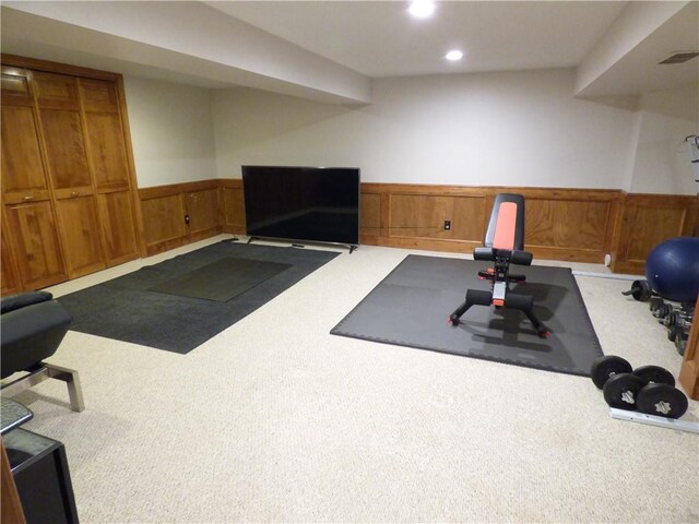 2405 W 123rd Ter, Leawood, KS 66209 - exercise area featuring recessed lighting, carpet floors, visible vents, and wainscoting