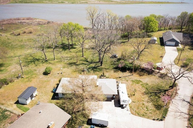 108 Sunrise Ct, Ozawkie, KS 66070 - bird's eye view featuring a water view