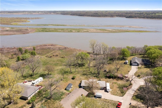 108 Sunrise Ct, Ozawkie, KS 66070 - aerial view with a water view