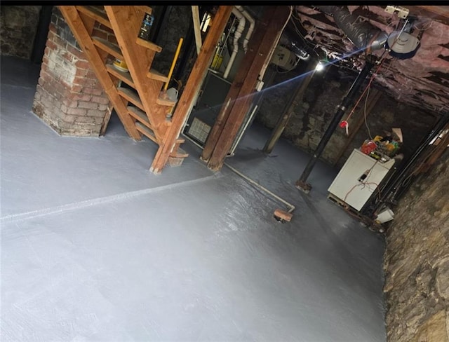 7235 Main St, Kansas City, MO 64114 - view of unfinished attic
