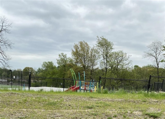 5304 N Hardesty Ave, Kansas City, MO 64119