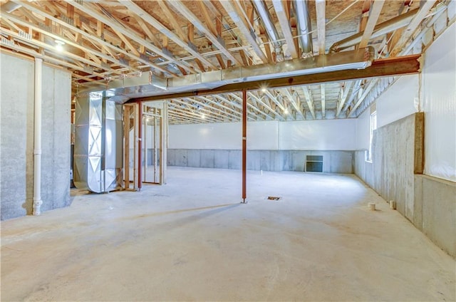 1828 N 92nd Ter, Kansas City, KS 66112 - basement featuring heating unit