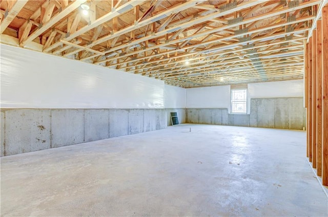 1828 N 92nd Ter, Kansas City, KS 66112 - view of below grade area
