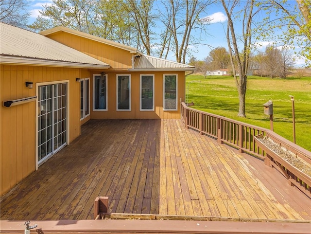 20 SE E Hwy, Trenton, MO 64683 - wooden deck featuring a lawn