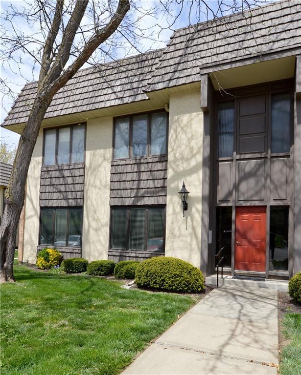 464 W 104th St Unit A, Kansas City, MO 64114 - view of property
