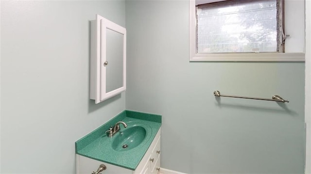 11706 W 69th St, Shawnee, KS 66203 - bathroom with vanity