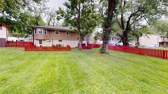 11706 W 69th St, Shawnee, KS 66203 - view of yard