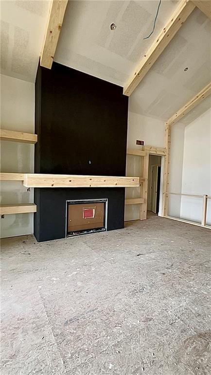 20840 Golden Rd, Linwood, KS 66052 - view of unfurnished living room