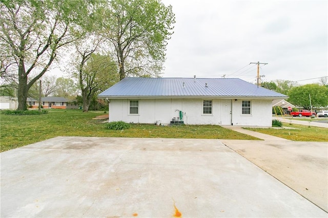 610 S Vine St, Holden, MO 64040 - photo 21