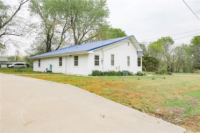 610 S Vine St, Holden, MO 64040 - photo 25