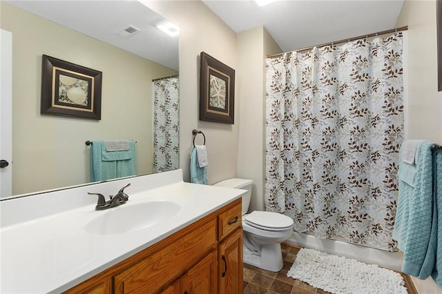 full bathroom featuring vanity, shower / bathtub combination with curtain, toilet, and visible vents