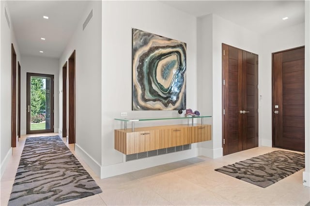 10712 W 165th St, Overland Park, KS 66221 - foyer featuring recessed lighting, tile patterned flooring, and baseboards