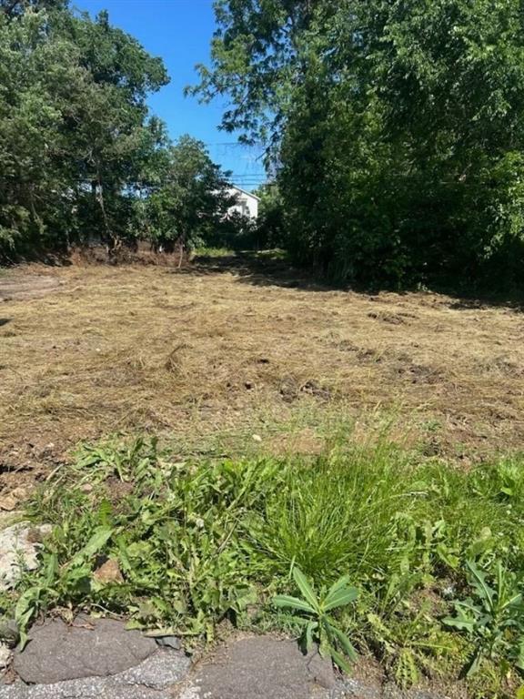 4023 Highland Ave, Kansas City, MO 64110 - photo 3