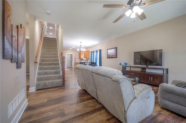 4817 S Creek Woods Dr, Saint Joseph, MO 64507 - photo 5