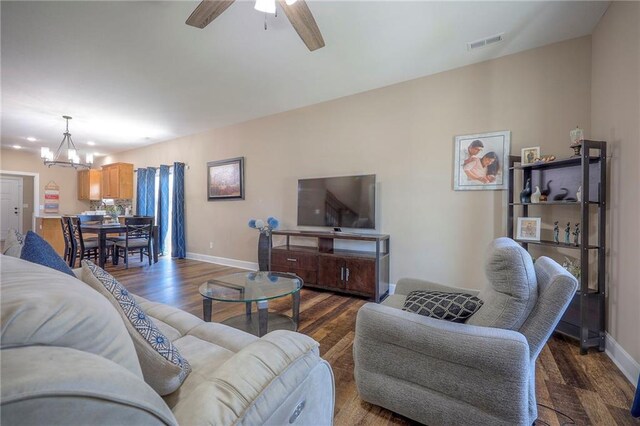 4817 S Creek Woods Dr, Saint Joseph, MO 64507 - photo 6