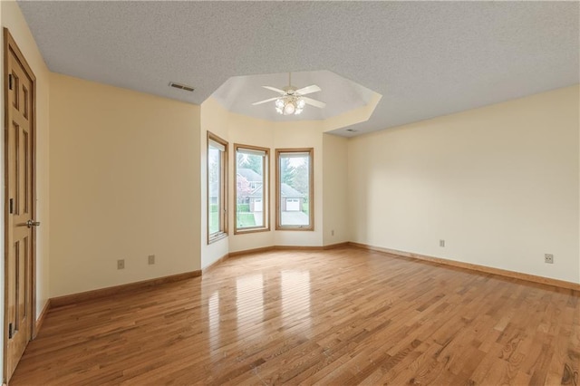 2301 Buckingham St, Saint Joseph, MO 64506 - photo 26