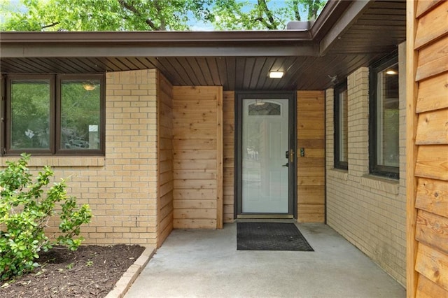 1804 Kenmar Dr, Manhattan, KS 66502 - property entrance featuring brick siding