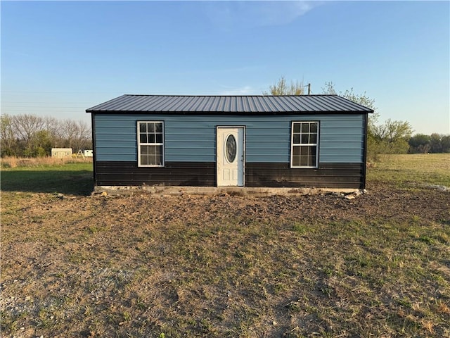 6 Badger Dr, Mound City, KS 66056 - manufactured / mobile home with metal roof