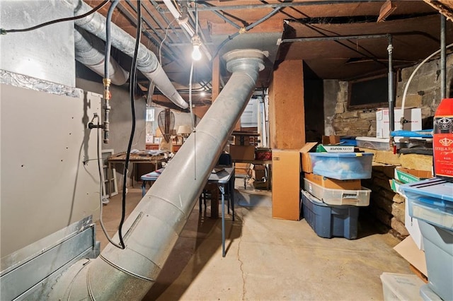 view of unfinished basement