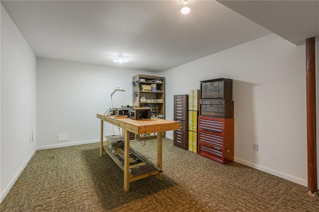 8725 Nebo Hills Rd, Liberty, MO 64068 - carpeted office space featuring baseboards