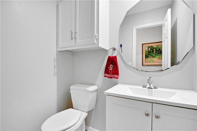 6600 W 125th Ter, Overland Park, KS 66209 - half bathroom with toilet and vanity